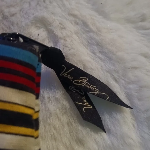 Vera Bradley Tote - Picture 2 of 5